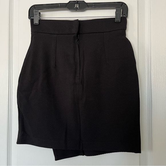 H&M Black Skirt Women Size US 6 - Picture 3 of 12